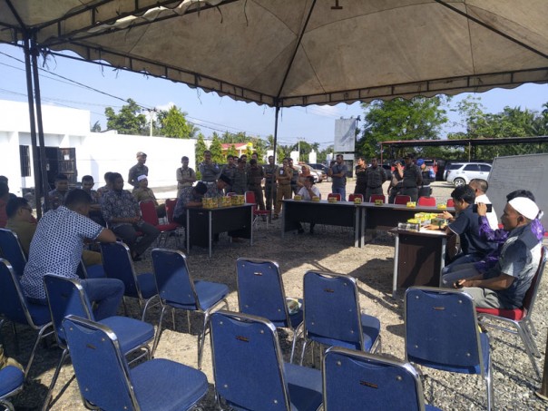 Pleno ulang kades di Bonai Rohul ricuh/alfa Pleno ulang kades di Bonai Rohul ricuh/alfa