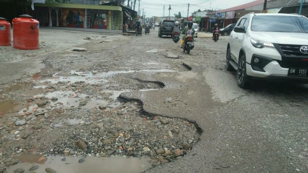 Kondisi sebagian Jalan Suka Karya Panam Pekanbaru (ist) Kondisi sebagian Jalan Suka Karya Panam Pekanbaru (ist)