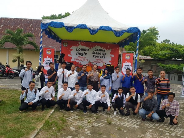 Lomba Jingle/phi/hari
