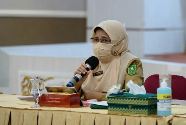 Kadiskes Riau, Mimi Yuliani Nazir 