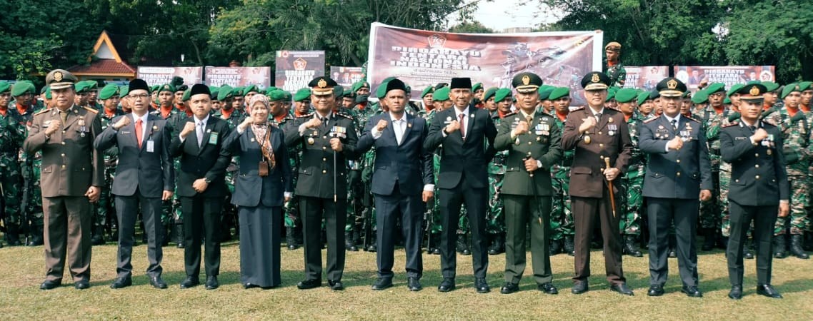 Usai Upacara HUT TNI ke-79 di Teluk Kuantan Kuansing