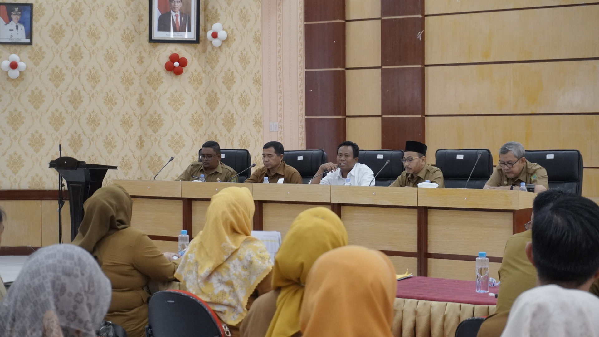 Plt Bupati Rokan Hilir, Sulaiman pimpin rapat