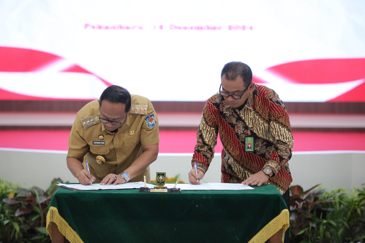 Penandatanganan naskah hibah lahan