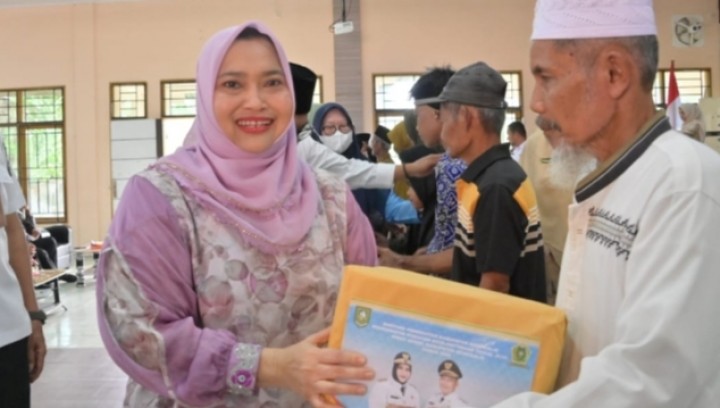 Bupati Kasmarni Safari Ramadhan 1446 H di Siak Kecil.