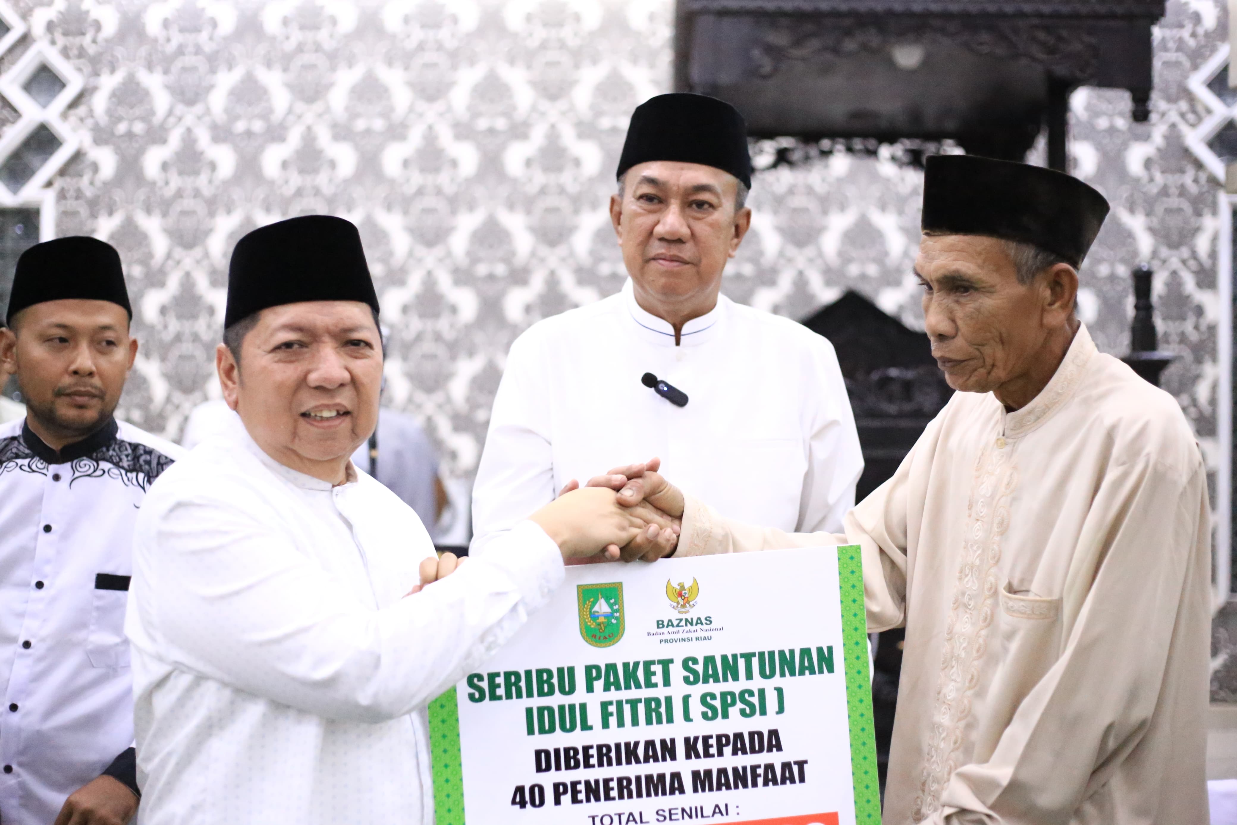 Safari Ramadan Pemprov Riau di Meranti