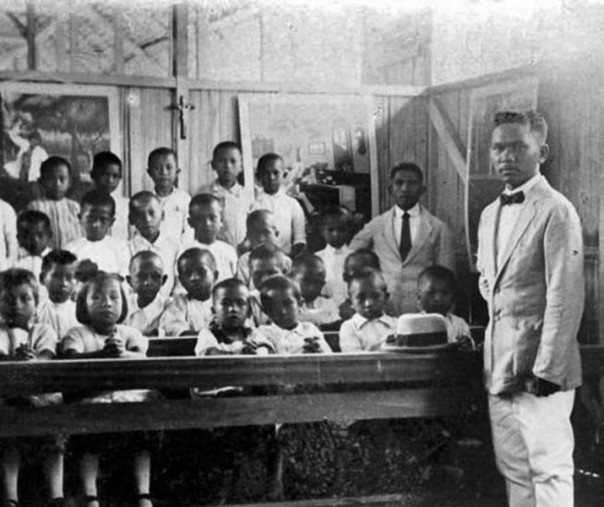 Ini Perbedaan Pendidikan Kelam Indonesia Saat Dijajah Belanda Dan Jepang Riau1 Com