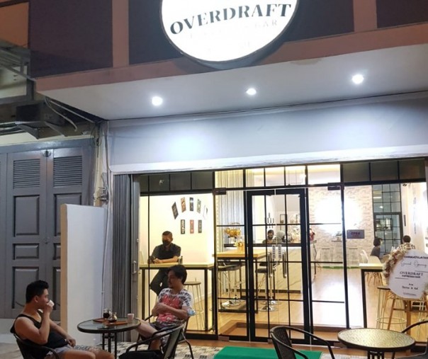 Overdraft Espresso Bar di Kompleks Riau Bussiness Center Pekanbaru. Foto: Istimewa. 