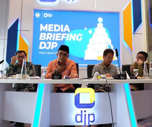 Direktur Jenderal Pajak Suryo Utomo di acara Media Briefing DJP, Selasa (2/8/2022). Foto: DJP. 