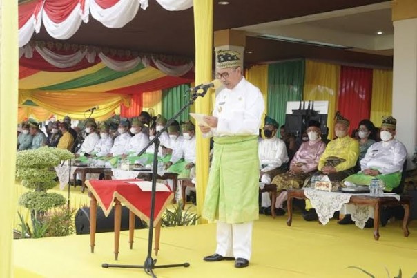 Gubri Syamsuar pimpin upaca HUT ke-65 Provinsi Riau